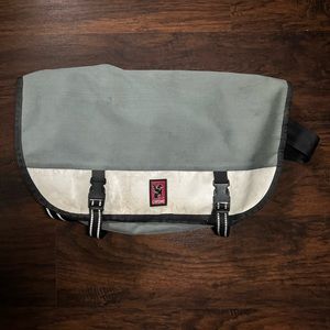 Chrome Industries Messenger Bag | Gray